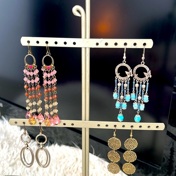 Jewelry - Super cute Earring display holder!